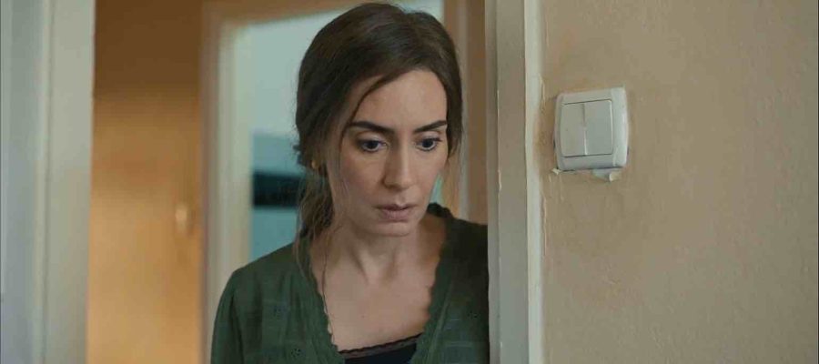 Фер 1 серия турецкий сериал